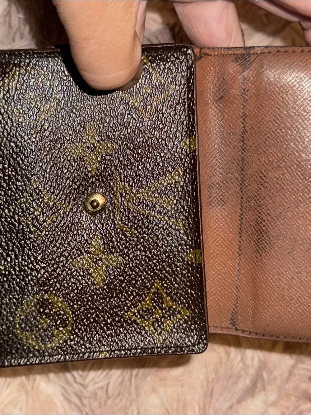 Louis Vuitton authentic louis
